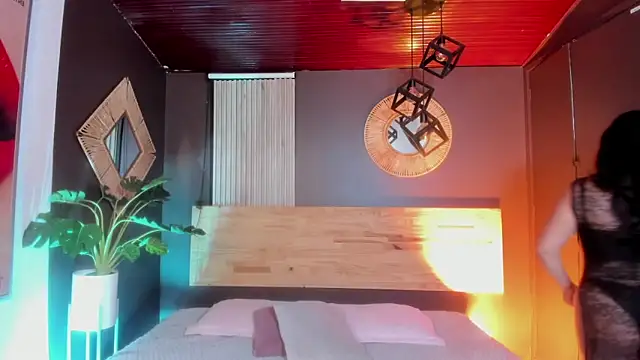 Annaa rosee online show from February 14, 2026, 3:51 am