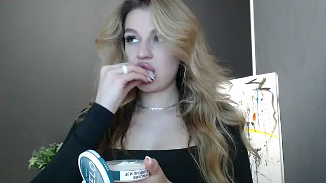 Snapshot of Your_Jessy chatting on November 6, 2025, 2:10 pm Your Jessy online show from November 6, 2025, 2:10 pm