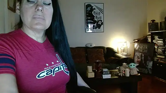 mandaloriangirls online show from November 8, 2025, 6:00 pm