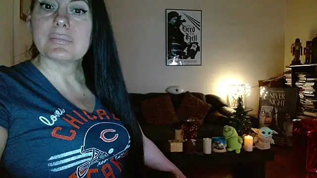 Snapshot of mandaloriangirls chatting on December 18, 2025, 5:39 pm mandaloriangirls online show from December 18, 2025, 5:39 pm