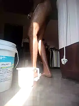 pura43 online show from January 11, 2025, 8:00 am