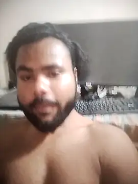 pura43 online show from March 21, 2025, 6:18 pm