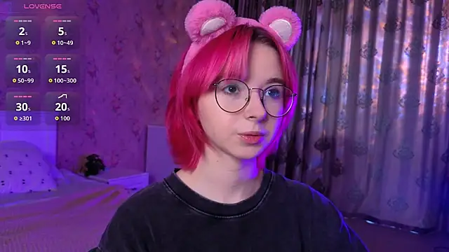 Nora Failure online show from September 13, 2025, 10:04 am