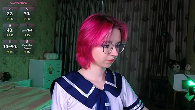 Nora Failure online show from September 12, 2025, 10:04 am