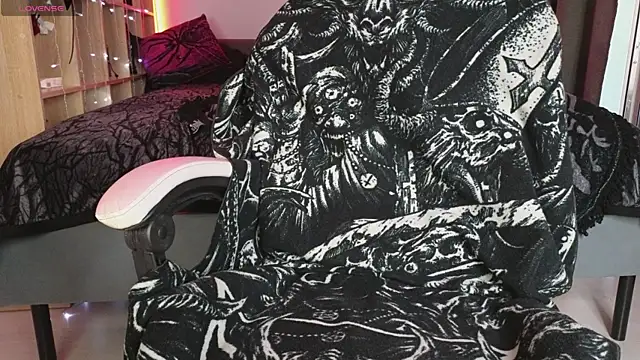 Devil s bride online show from April 17, 2026, 5:05 pm