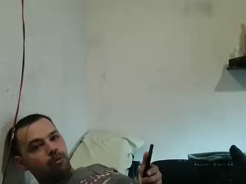 Lolosalvage83 online show from January 18, 2025, 8:30 pm