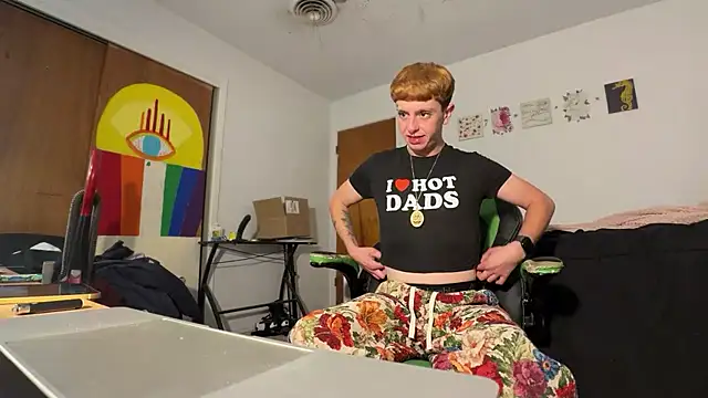 twentywithafelonyy online show from December 3, 2025, 3:11 pm