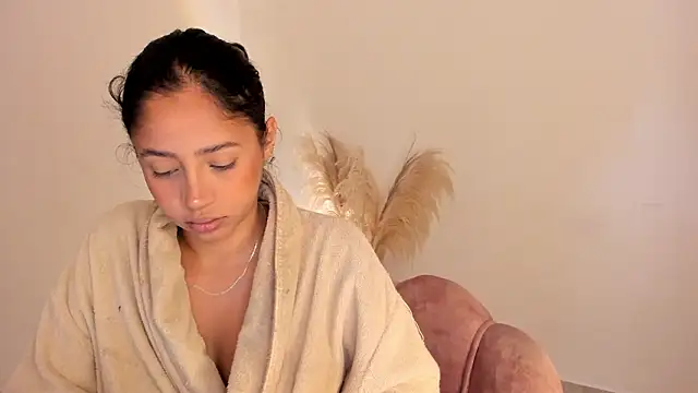 amelie murphy  online show from March 24, 2026, 6:30 pm