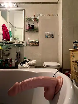 gianluca75gggggggh online show from January 10, 2026, 8:15 pm