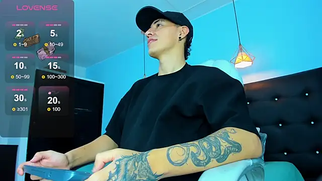 Lobo 17  online show from January 6, 2026, 3:43 am