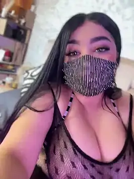 belquiis online show from April 16, 2026, 1:23 pm