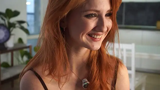 Snapshot of EsmaCrumbley chatting on November 23, 2025, 4:22 am EsmaCrumbley online show from November 23, 2025, 4:22 am