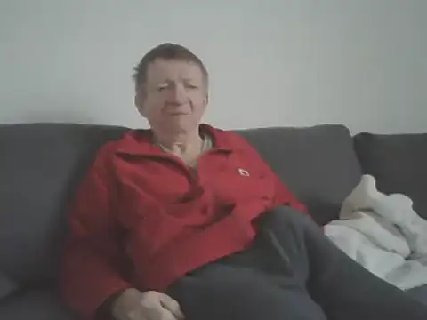 naturiste974 online show from January 23, 2025, 8:25 am