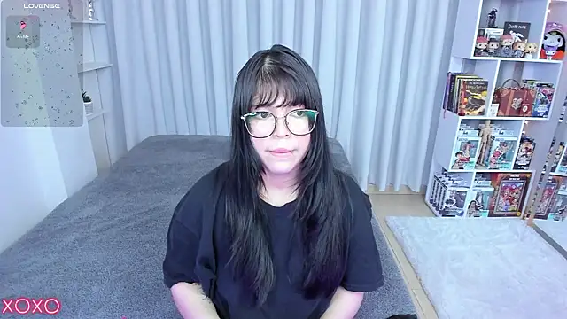 misshoneyxxx online show from February 10, 2026, 2:32 am