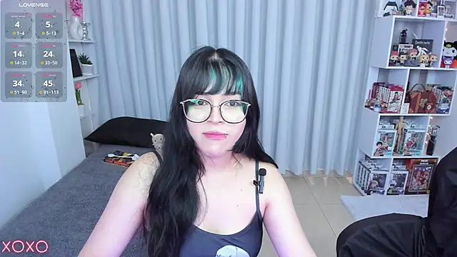 Snapshot of misshoneyxxx chatting on May 25, 2026, 2:27 pm misshoneyxxx online show from May 25, 2026, 2:27 pm