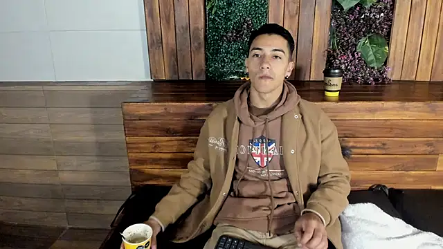 Snapshot of Andy_Joy_ chatting on February 26, 2026, 10:26 am Andy Joy online show from February 26, 2026, 10:26 am