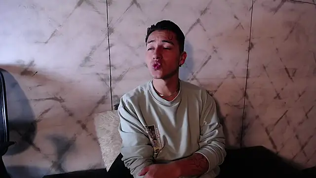 Snapshot of Andy_Joy_ chatting on January 5, 2026, 5:27 pm Andy Joy online show from January 5, 2026, 5:27 pm