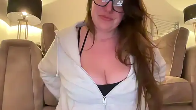 Snapshot of Miss_Stassi chatting on January 26, 2025, 5:13 pm Miss Stassi online show from January 26, 2025, 5:13 pm