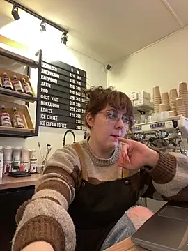 cinnabon  online show from November 24, 2025, 11:54 am