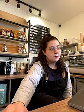 cinnabon  online show from October 4, 2025, 10:39 am