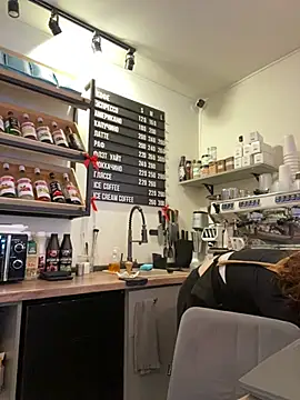 cinnabon  online show from February 11, 2026, 1:44 pm