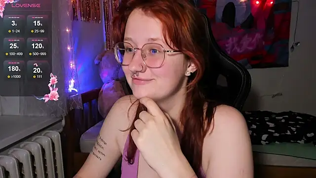 Snapshot of KrisTyBooBsin chatting on January 12, 2026, 4:03 pm KrisTyBooBsin online show from January 12, 2026, 4:03 pm