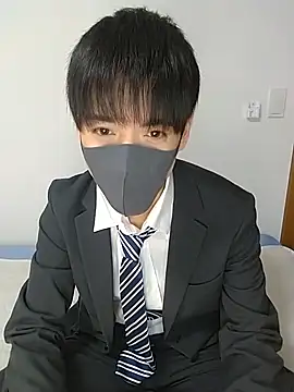 Snapshot of itsme_LEON chatting on March 8, 2025, 1:14 pm itsme LEON online show from March 8, 2025, 1:14 pm