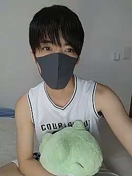 Snapshot of itsme_LEON chatting on January 13, 2025, 1:06 pm itsme LEON online show from January 13, 2025, 1:06 pm