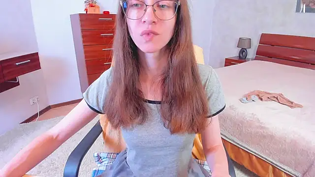 Pantyhose Mila online show from February 17, 2026, 8:17 pm