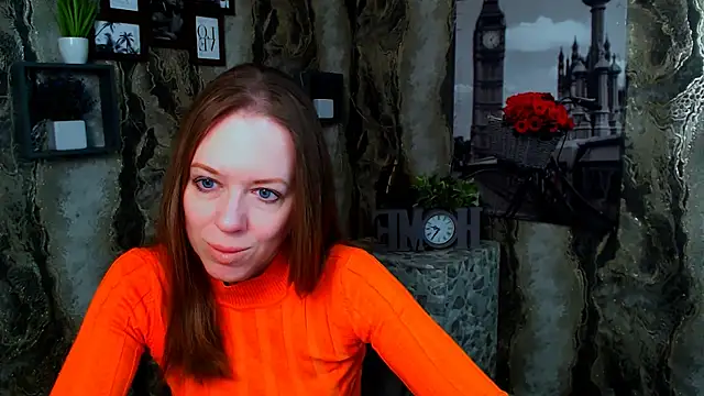 GloriaSi  online show from February 8, 2026, 5:49 am