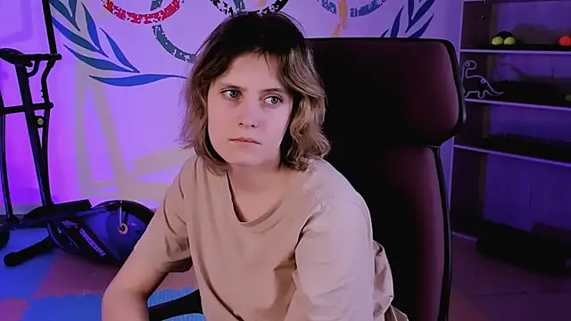 LolaAsmus online show from February 13, 2025, 2:20 pm