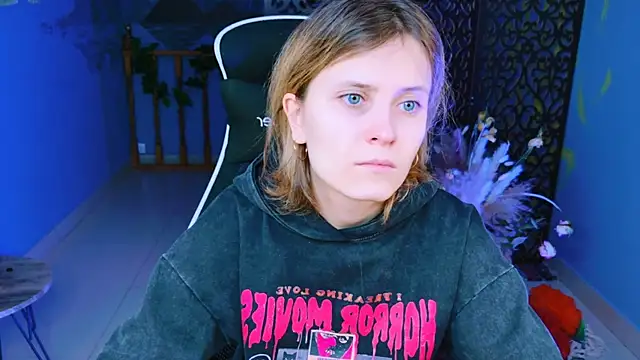 LolaAsmus online show from February 18, 2025, 7:43 am