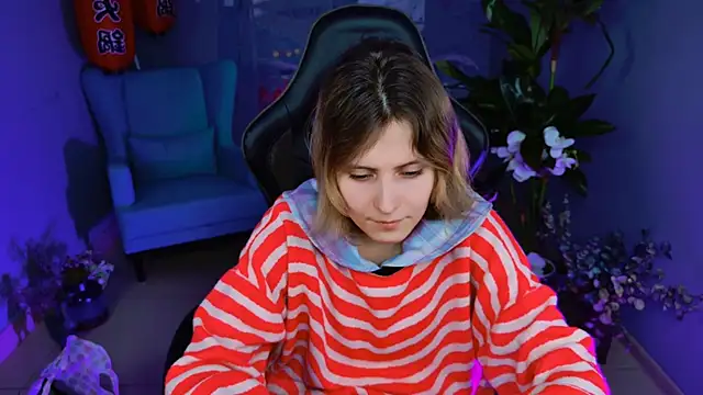 LolaAsmus online show from February 14, 2025, 11:10 am