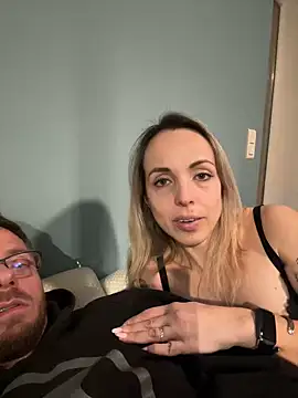 Snapshot of Annelibre chatting on January 26, 2025, 10:02 pm Annelibre online show from January 26, 2025, 10:02 pm