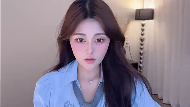 Snapshot of Strawberrybabyy1 chatting on October 15, 2025, 3:31 pm Strawberrybabyy1 online show from October 15, 2025, 3:31 pm