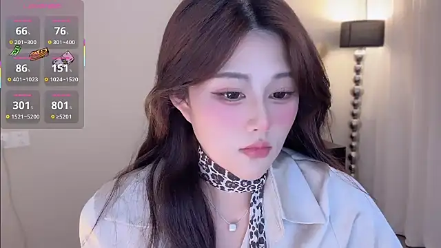 Snapshot of Strawberrybabyy1 chatting on October 20, 2025, 11:22 am Strawberrybabyy1 online show from October 20, 2025, 11:22 am