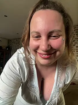 Yanacool007 online show from March 31, 2026, 7:54 am