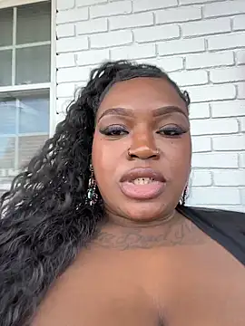 Snapshot of Gripperke00 chatting on November 17, 2025, 8:13 pm Gripperke00 online show from November 17, 2025, 8:13 pm