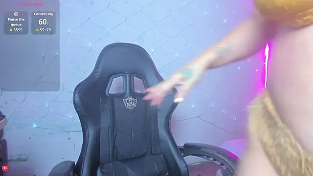 Snapshot of jonson- chatting on November 27, 2025, 11:16 pm jonson- online show from November 27, 2025, 11:16 pm