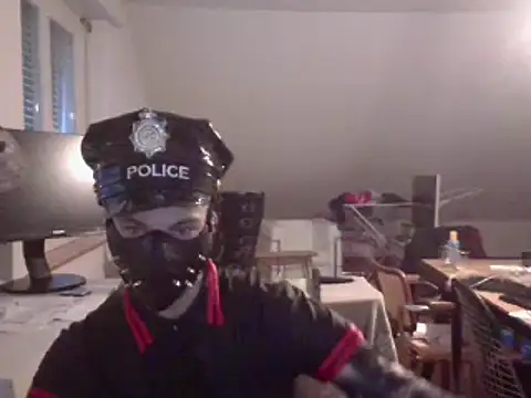 Angelbunn online show from January 2, 2025, 8:06 am