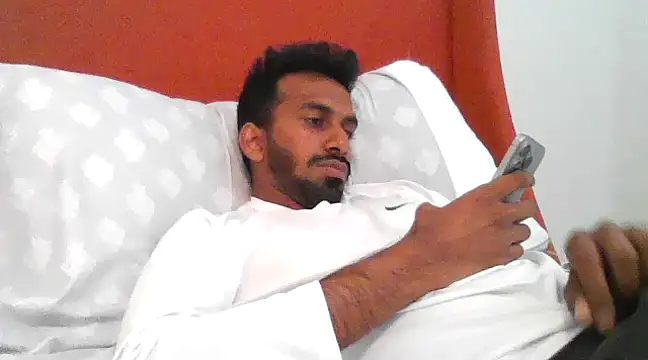 Snapshot of skinny__boy__ chatting on February 21, 2025, 7:10 pm skinny boy online show from February 21, 2025, 7:10 pm