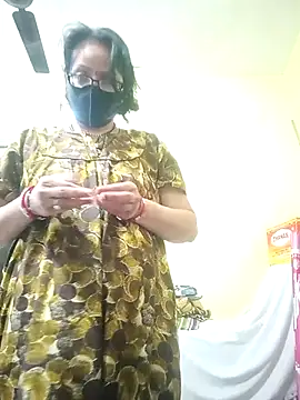 Snapshot of heenage chatting on February 16, 2025, 4:09 am heenage online show from February 16, 2025, 4:09 am