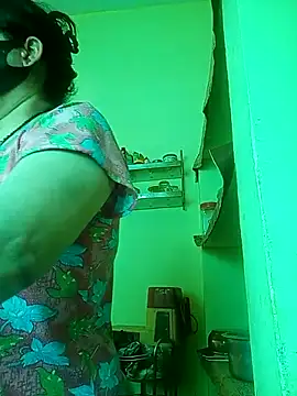 Snapshot of heenage chatting on March 15, 2025, 5:08 am heenage online show from March 15, 2025, 5:08 am