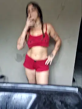 luuhcat09 online show from February 5, 2026, 2:46 pm