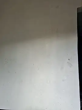 luuhcat09 online show from November 25, 2025, 1:22 pm