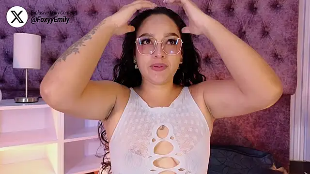 EMILYY FOXY online show from May 21, 2026, 8:06 pm