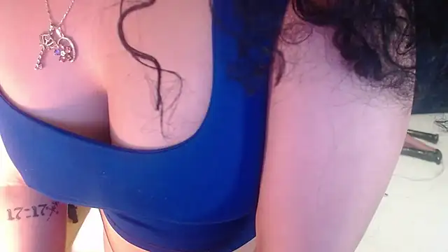 Sofiacowperx online show from July 24, 2026, 2:46 pm