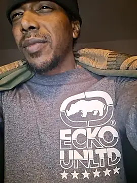 bigboytoy912 online show from March 26, 2026, 7:28 am