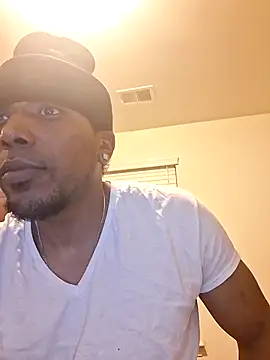 bigboytoy912 online show from March 8, 2026, 2:04 am