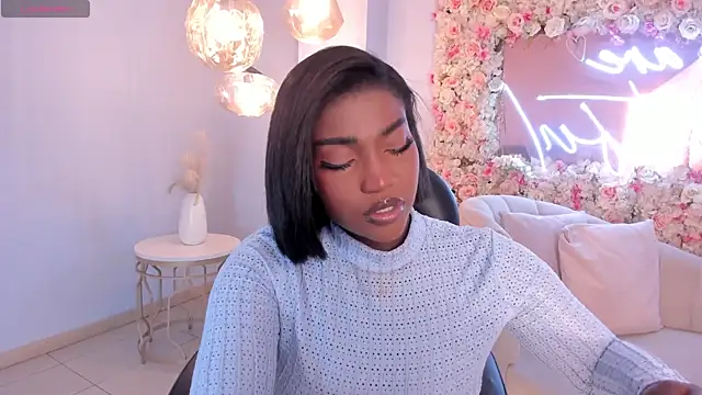 SavannahStorm online show from April 2, 2026, 12:23 pm